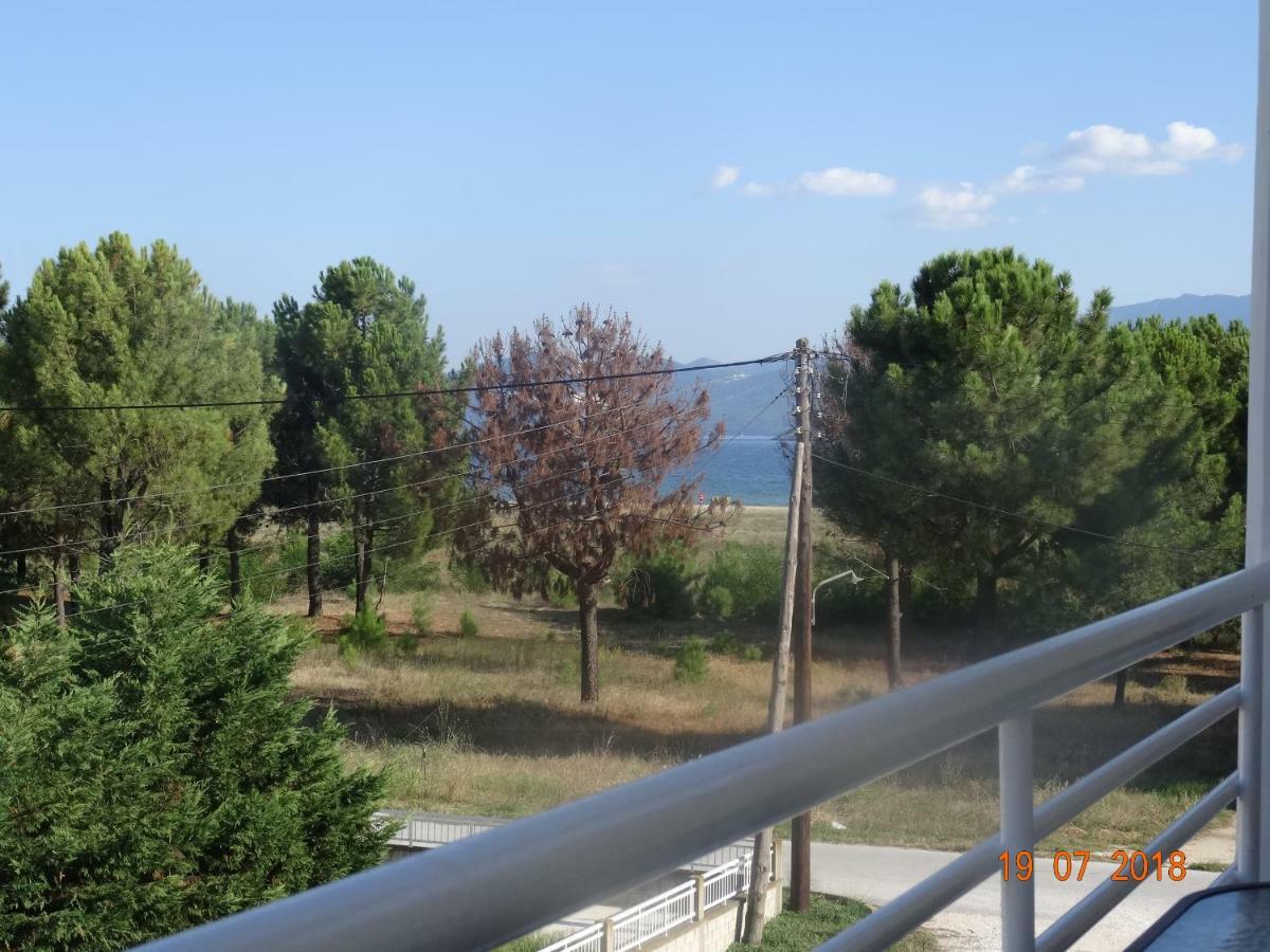 Sea Side Lux Family Appartment Keramotí Esterno foto
